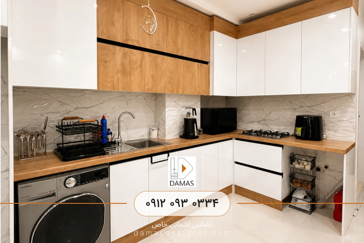 قیمت کابینت مدرن هایگلاس سفید و چوب در کرج